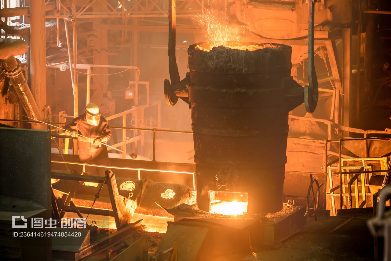 钢与火的诗篇 钢水包背后的工业艺术